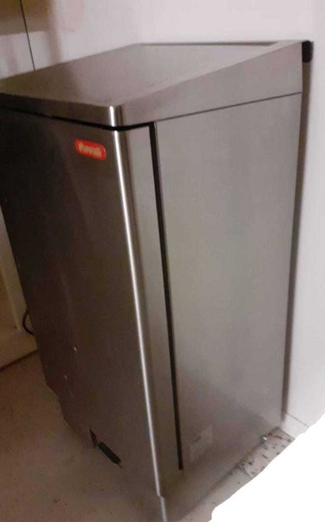 GRANDE POUBELLE PROFESSIONNELLE INOX 120 LITRES NEUVE, Enlèvement, Neuf, Inox, À pédale