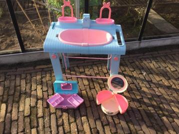 Speelgoed  beschikbaar voor biedingen