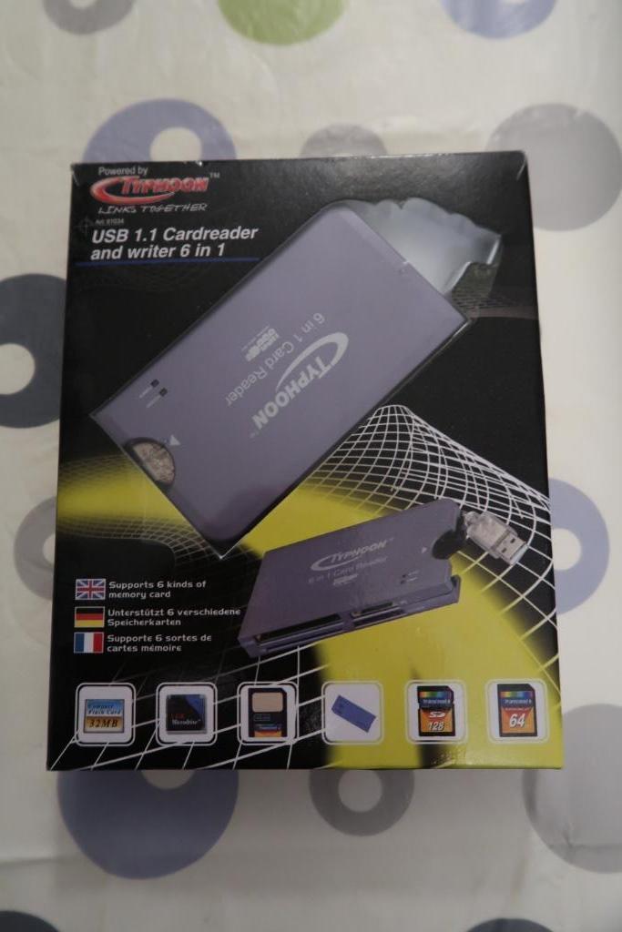 USB 1.1 Cardreader and writer 6 in 1, Computers en Software, Geheugenkaartlezers, Gebruikt, Ophalen