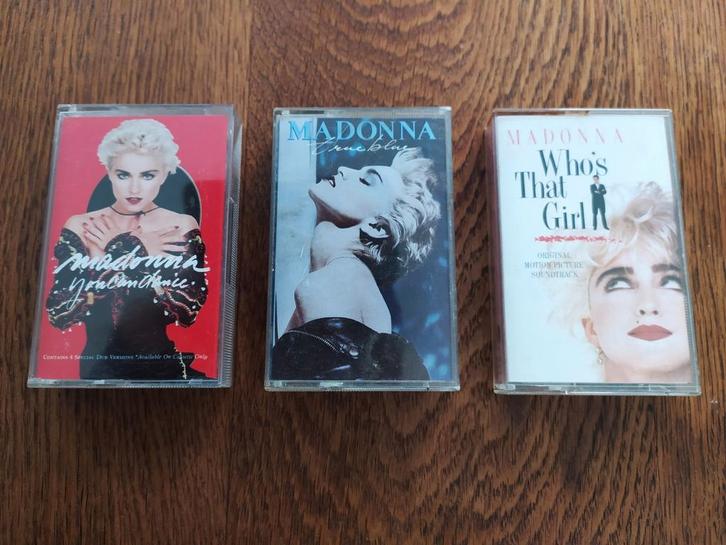cassettes Madonna, CD & DVD, Cassettes audio, Utilisé, Originale, 2 à 25 cassettes audio, Avec boîte de rangement, étagère ou coffret