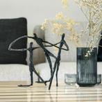 To Integrate bronzen beeld Ann Vrielinck, Ophalen, Brons
