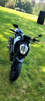KTM Duke 390, 390 cc, Particulier, 1 cilinder, 12 t/m 35 kW