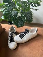 sneakers van Michael Kors maat 41, Vêtements | Femmes, Chaussures, Sneakers et Baskets, Porté, Enlèvement ou Envoi, Blanc