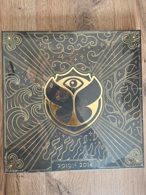 Sealed Exclusive Tomorrowland vinylbox 2010 - 2014, CD & DVD, Vinyles | Dance & House, Neuf, dans son emballage, Enlèvement ou Envoi