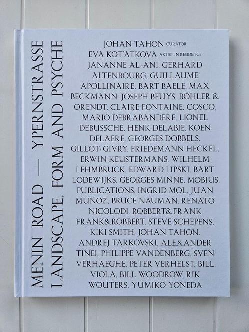 Menin Road - Ypernstrasse: landschap, vorm en psyche, Boeken, Kunst en Cultuur | Fotografie en Design, Zo goed als nieuw, Ophalen of Verzenden