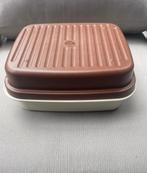 Grande boîte à pain Tupperware Made in Belgium, Enlèvement ou Envoi, Comme neuf, Crème, Boîte