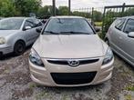 Hyundai i30 1.4 essence 2008.5porte euro 4 roul très bien, Zwart, 1396 cc, Beige, Bedrijf