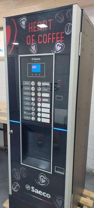 Machine à café entièrement automatique Saeco Cristallo 400 disponible aux enchères