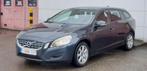 Volvo V60 D2 Kinetic | Manueel | DRIVe | Navigatie | PDC, Auto's, Volvo, Euro 5, Zwart, 5 deurs, 119 g/km