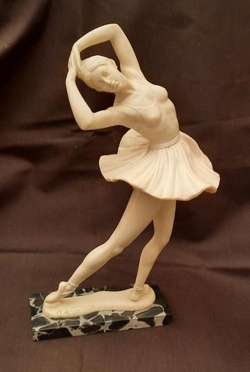 A. Santini Ballerina art deco beeld - Italy beschikbaar voor biedingen