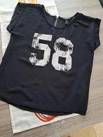 H&M zwart shirt - 58 - maat 36, Kleding | Dames, T-shirts, H&M, Zwart, Ophalen of Verzenden, Zo goed als nieuw