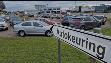 Chauffeur autokeuring beschikbaar voor biedingen