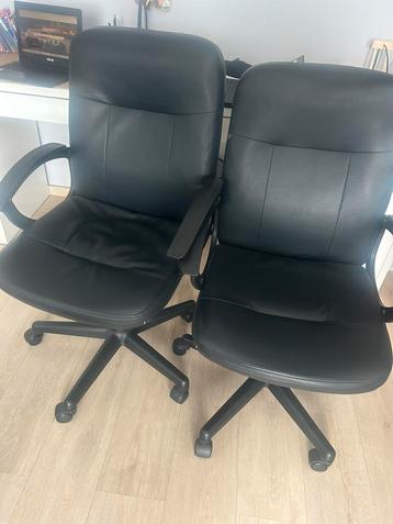 Set van 2 bureaustoelen beschikbaar voor biedingen