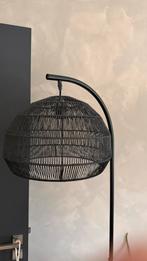 Zwarte staanlamp met voetknop, Enlèvement, Comme neuf