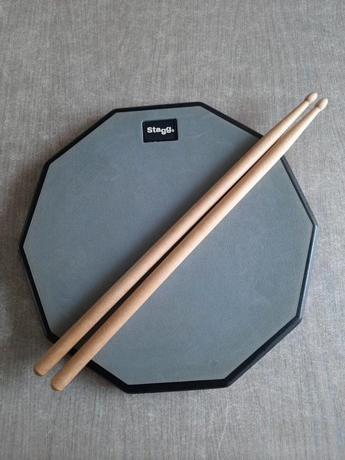 stagg drum oefen pad + stokjes, Muziek en Instrumenten, Drumstellen en Slagwerk, Gebruikt, Ophalen
