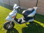 Booster en parfait état d'origine classe B ! !, Vélos & Vélomoteurs, Scooters | Yamaha, Autres modèles, 49 cm³, Comme neuf, Classe B (45 km/h)