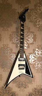 JACKSON FLYING V, Musique & Instruments, Instruments à corde | Guitares | Électriques, Comme neuf, Autres marques, Enlèvement ou Envoi