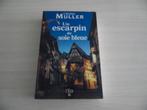 UN ESCARPIN DE SOIE BLEUE         CHRISTINE MULLER, Comme neuf, Europe autre, Christine Muller, Enlèvement ou Envoi