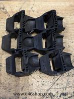 BMW E46 RADIATEUR STEUN LINKS EN RECHTS, Autos : Pièces & Accessoires, -, Utilisé, -, Enlèvement ou Envoi