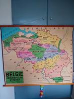 Oude schoolplaat van de geografische streken van België., Antiek en Kunst, Antiek | Schoolplaten, Ophalen
