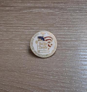PIN - WE THE PEOPLE UNITED STATES CONSTITUTION BICENTENNIAL beschikbaar voor biedingen