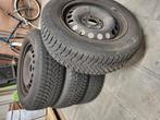 Set van 4 Dunlop winterbanden op velg, maat 195/65R15, Auto-onderdelen, Banden en Velgen, Ophalen, Gebruikt, Winterbanden
