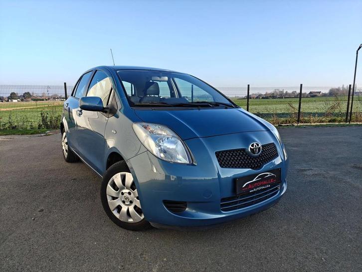 Toyota Yaris Yaris 1.3i VVT-i 16v Linea Sol - AUTOMAAT - AIR, Auto's, Toyota, Bedrijf, Te koop, Yaris, ABS, Airbags, Airconditioning