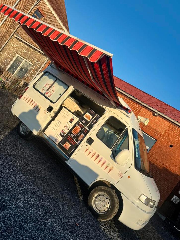 Peugeot boxer ijscowagen, Auto's, Bestelwagens en Lichte vracht, Bedrijf, Peugeot, Diesel, Wit, Ophalen