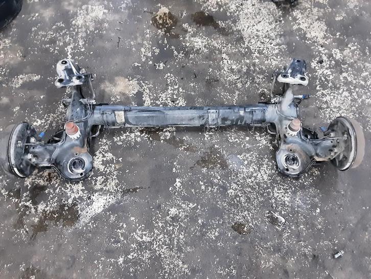 ACHTERAS Citroën C3 (SX / SW) (01-2016/05-2018), Auto-onderdelen, Remmen en Aandrijving, Citroën, Gebruikt