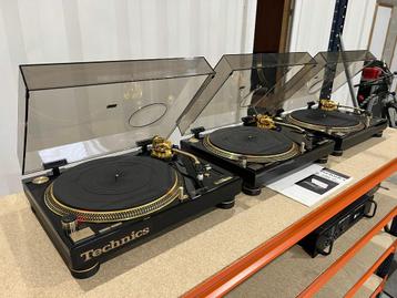 3x Technics SL-1200LTD uit privécollectie beschikbaar voor biedingen