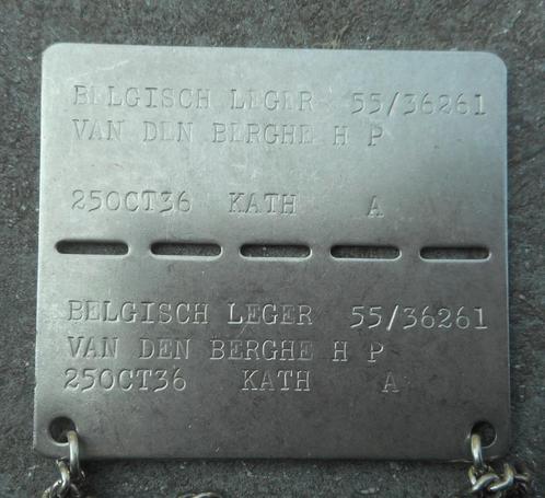 BELGIQUE: ARMEE BELGE - PLAQUE D'IDENTIFICATION TEXTE NL, Verzamelen, Militaria | Algemeen, Landmacht, Embleem of Badge, Verzenden
