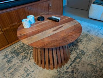 Weba salontafel Thorn 70 cm (massief Acacia hout) beschikbaar voor biedingen