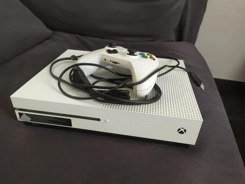 Console - XBOX One S - wit - 1TB - controller - TBE-kabels, Games en Spelcomputers, Spelcomputers | Xbox One, Zo goed als nieuw