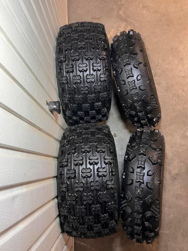 Dikke quad wielen banden Voor zwaar (OTR) werk, Motoren, Accessoires | Overige, Ophalen of Verzenden