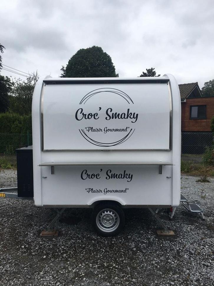 Food Truck Eco cuisine 220 Blanc a vendre, Articles professionnels, Horeca | Food, Snacks, Enlèvement