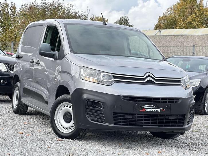 Citroën Berlingo 1,6 HDI • GARANTIE 1AN • (bj 2019), Auto's, Bestelwagens en Lichte vracht, Bedrijf, Te koop, ABS, Airbags, Airconditioning