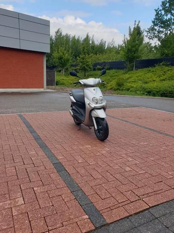Yamaha Neo's Classe A beschikbaar voor biedingen