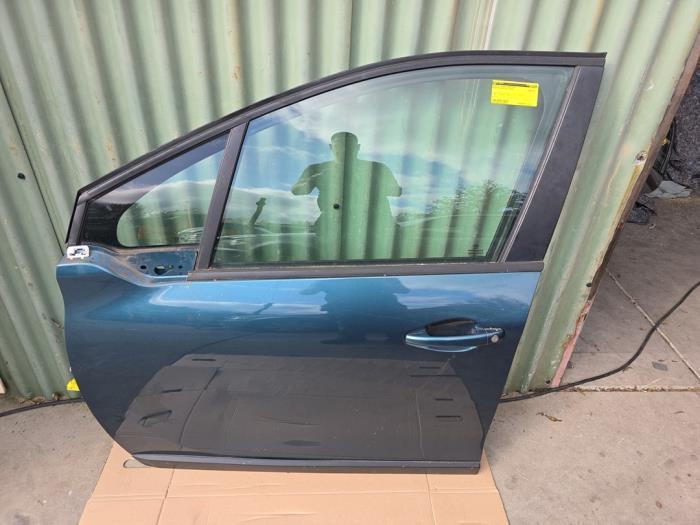 Portière 4portes avant gauche d'un Peugeot 2008 (EDZ), Autos : Pièces & Accessoires, Carrosserie & Tôlerie, Porte, Peugeot, Utilisé