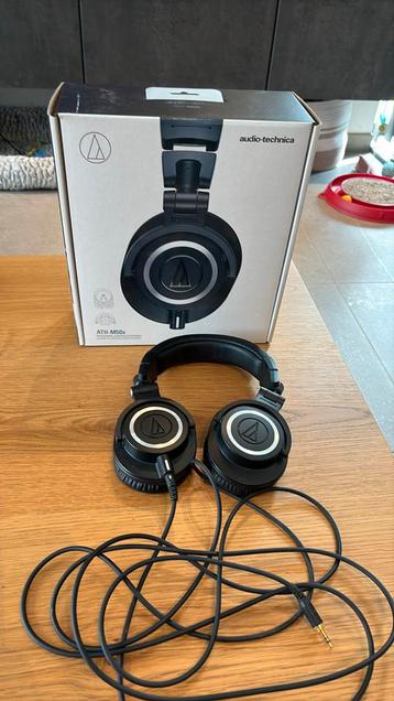Audio-Technica ATH-M50X beschikbaar voor biedingen