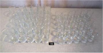  Grote partij van Kleine Glazen Potjes voor Hapjes beschikbaar voor biedingen