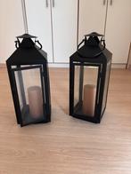 2 zwarte metalen lantaarns met kaarsen, Huis en Inrichting, Ophalen, Zwart, Zo goed als nieuw, Metaal