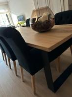 6 zwarte stoelen , volle eiken tafel 2.20m op 90 cm, Ophalen, Zo goed als nieuw