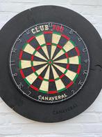Darts met 2 setjes pijltjes, Ophalen, Zo goed als nieuw, Dartbord