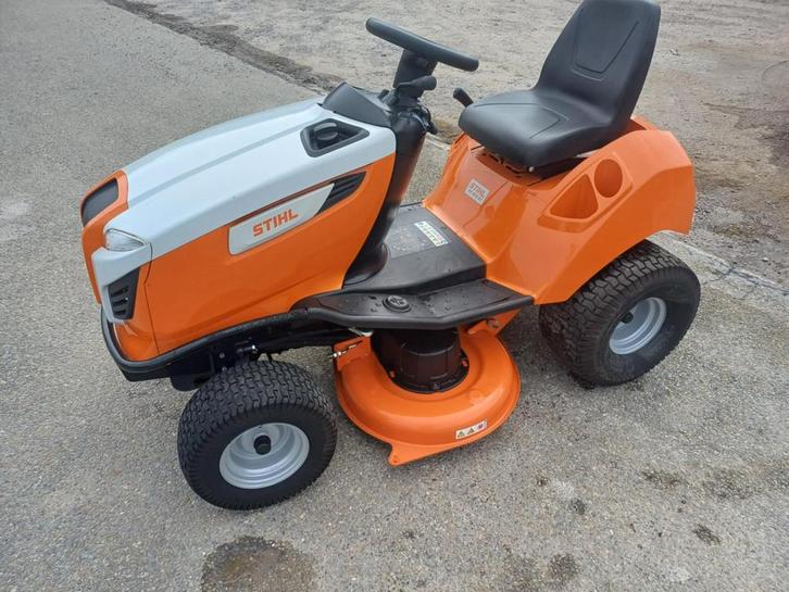 Stihl RT4112.1 SZ tweecilinder hydromotor, Tuin en Terras, Zitmaaiers, Ophalen of Verzenden