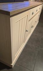 Eettafel en tv stand, Ophalen