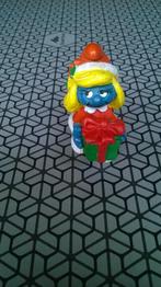 Kerstsmurfin met pakje 2.0208, Verzamelen, Smurfen, Ophalen of Verzenden, Gebruikt, Smurfin, Poppetje, Figuurtje of Knuffel