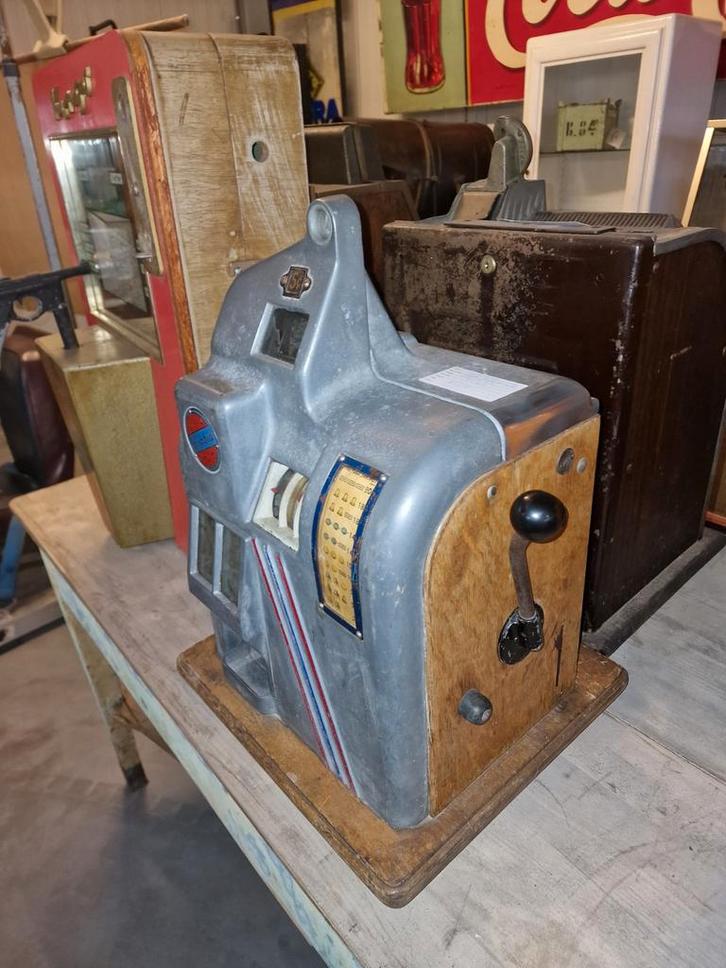 Machine à sous Colombia 1930, Collections, Machines | Machines à sous, Utilisé, Autres monnaies, Enlèvement