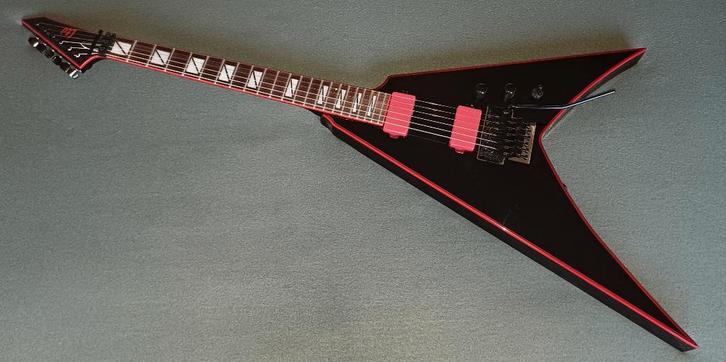 ESP LTD Gary Holt Signature neuve 100% d'origine, Musique & Instruments, Instruments à corde | Guitares | Électriques, Neuf, Solid body