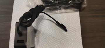 Nieuwe adapter / oplader voor Microsoft laptop  beschikbaar voor biedingen