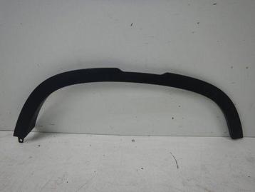 Land Rover Defender L663 Wielrandbekleding Links-Achter L8B2 beschikbaar voor biedingen